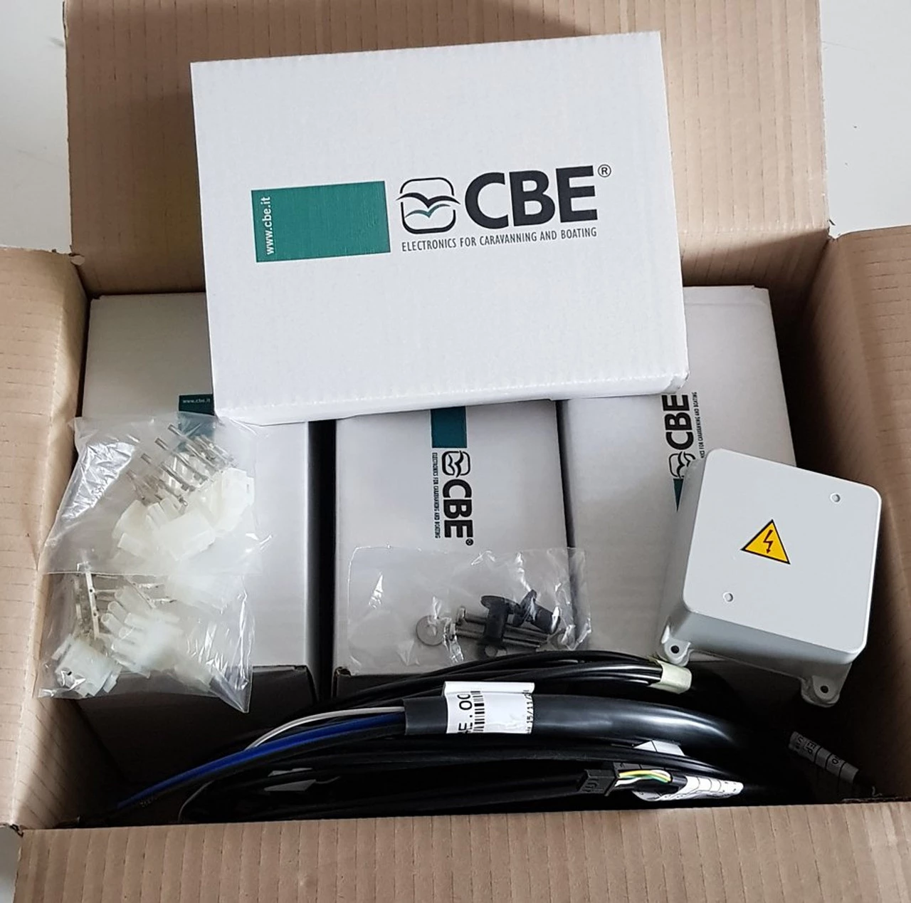 CBE PC 180 Campervan Power Management System 8 CBE PC 180 Campervan Power Management System - Image 6
